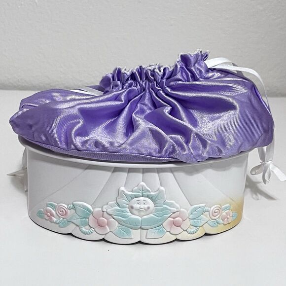 Vintage Cabbage Patch Kids Doll Magic Nursery Cradle Carriage Purple Set 1998 - Picture 10 of 16